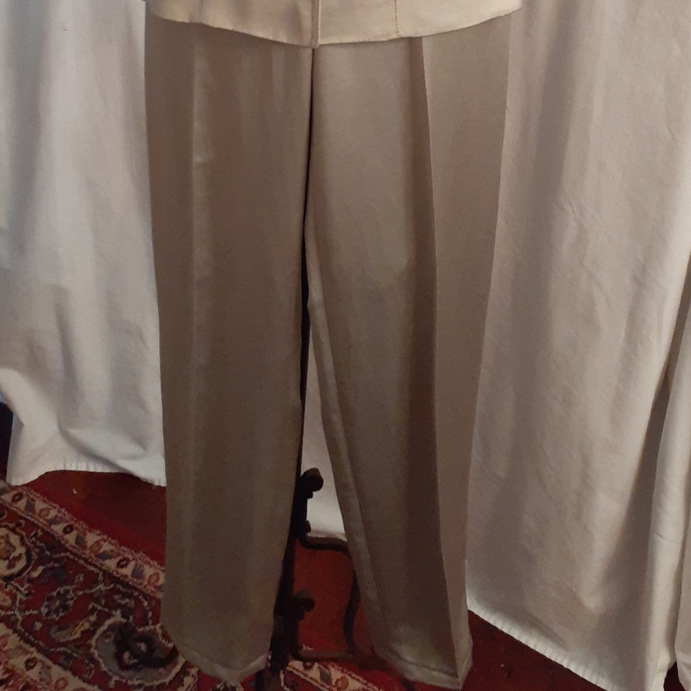 Antonio Melania pants suit - Picture 3 of 5